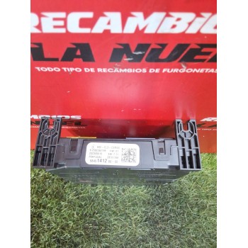 Recambio de caja reles / fusibles para peugeot partner furgón/monospace (k9) 1.5 bluehdi 100 referencia OEM IAM 9845141280  