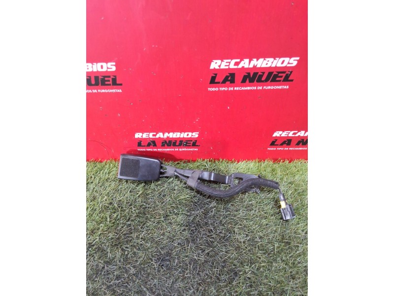 Recambio de enganche cinturon para peugeot partner furgón/monospace (k9) 1.5 bluehdi 100 referencia OEM IAM 9816319577  