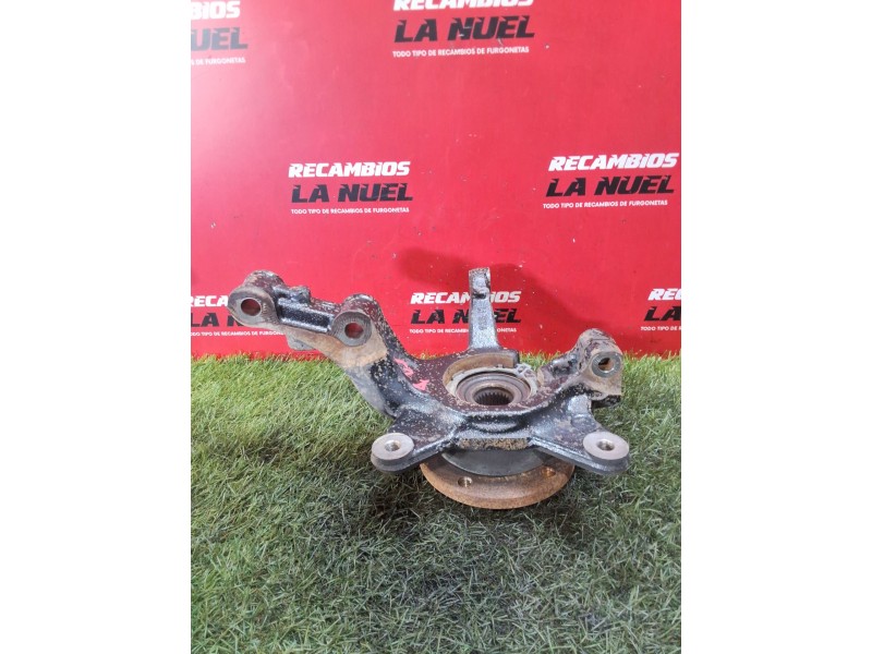 Recambio de mangueta delantera derecha para renault kangoo / grand kangoo ii (kw0/1_) 1.5 dci 80 (kw15) referencia OEM IAM 82007