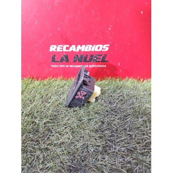 Recambio de mando elevalunas delantero izquierdo para renault kangoo / grand kangoo ii (kw0/1_) 1.5 dci 80 (kw15) referencia OEM