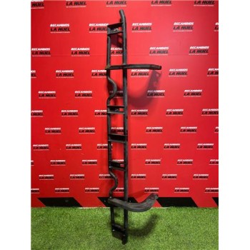 Recambio de estribo para iveco daily furgón (2014) 2.3 fg 33 s ... v batalla 3520 [2,3 ltr. - 100 kw diesel scr] referencia OEM 