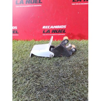 Recambio de rodillo puerta corredera derecha para renault kangoo / grand kangoo ii (kw0/1_) 1.5 dci 80 (kw15) referencia OEM IAM