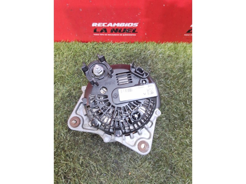 Recambio de alternador para renault kangoo / grand kangoo ii (kw0/1_) 1.5 dci 80 (kw15) referencia OEM IAM   