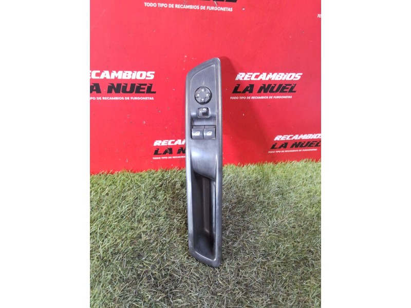 Recambio de mando elevalunas delantero izquierdo para citroën jumpy iii furgoneta (v_) 1.5 bluehdi 120 referencia OEM IAM 980917
