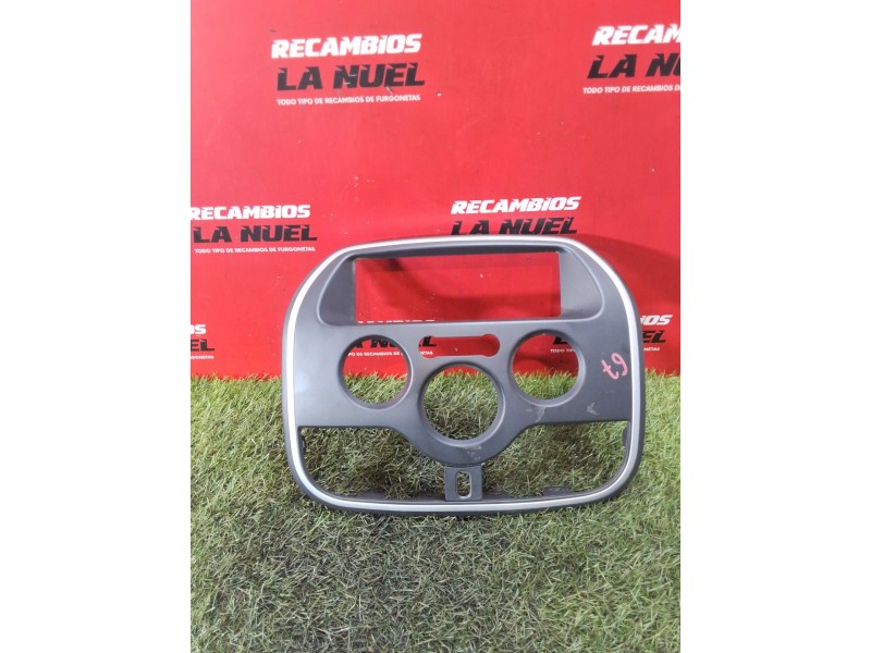 Recambio de moldura para renault kangoo / grand kangoo ii (kw0/1_) 1.5 dci 80 (kw15) referencia OEM IAM   