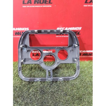 Recambio de moldura para renault kangoo / grand kangoo ii (kw0/1_) 1.5 dci 80 (kw15) referencia OEM IAM   