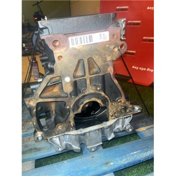 Recambio de bloque para volkswagen golf vii berlina (bq1/be2)(01.2017) 1.6 advance [1,6 ltr. - 85 kw tdi] referencia OEM IAM 04L