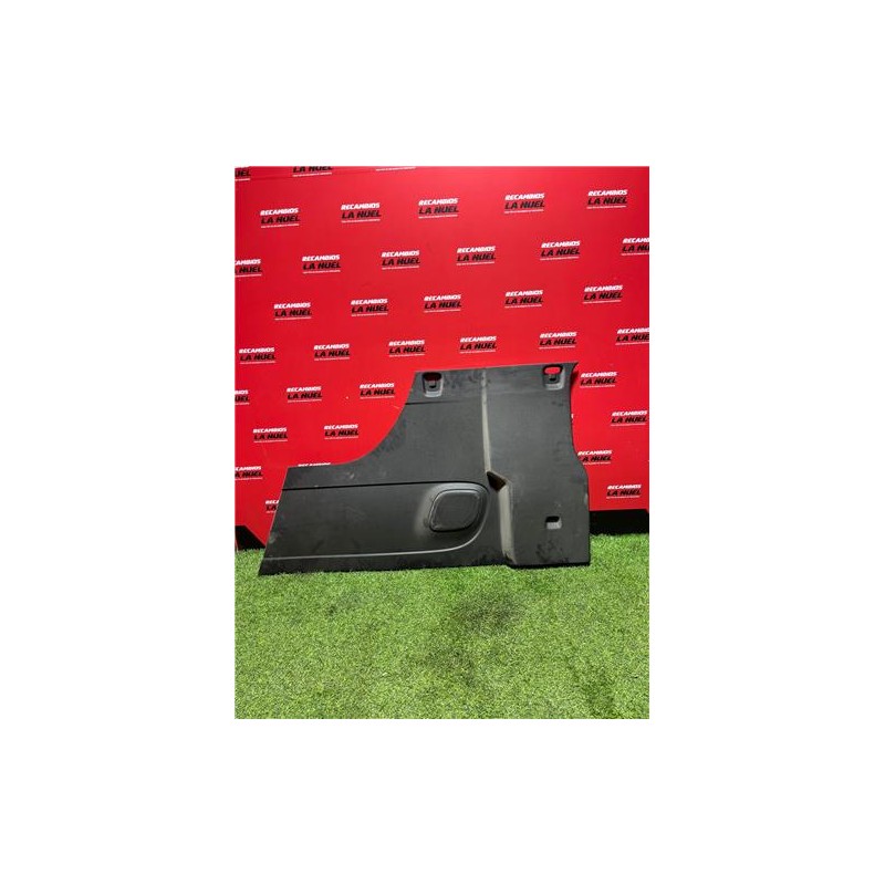 Recambio de guarnecido puerta trasera derecha para renault trafic iii furgón (06.2014) m9r z7 referencia OEM IAM 769004808R 9116