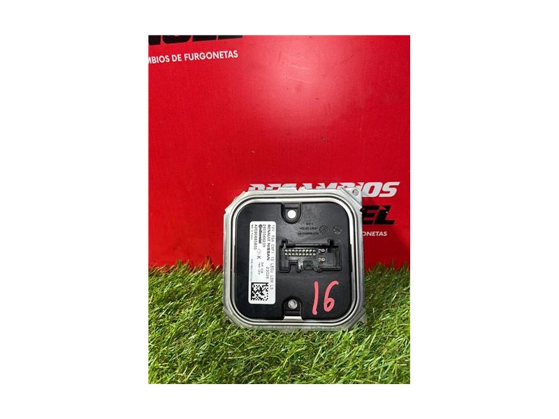 Recambio de centralita luces para renault trafic iii furgón (06.2014) m9r z7 referencia OEM IAM A2C90665803 260556623R 