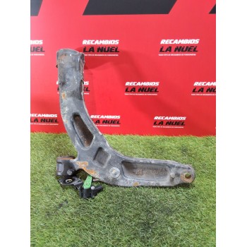 SOPORTE BRAZO SUSPENSION DELANTERO DERECHO 7E0407166B 