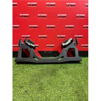 Recambio de travesaño inferior para iveco daily furgón (2014) 2.3 fg 33 s ... v batalla 3520 [2,3 ltr. - 100 kw diesel scr] refe