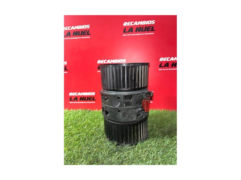Recambio de motor calefaccion para renault trafic iii furgón (06.2014) m9r z7 referencia OEM IAM L09N109416C N109416C 