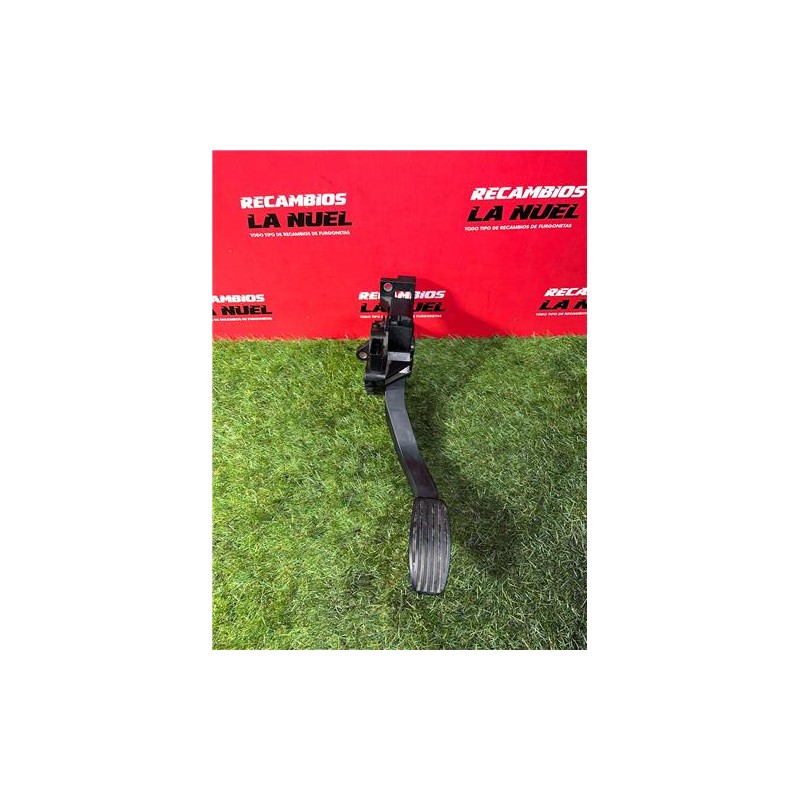 Recambio de pedal acelerador para iveco daily furgón (2014) 2.3 fg 33 s ... v batalla 3520 [2,3 ltr. - 100 kw diesel scr] refere