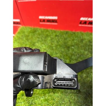 Recambio de pedal acelerador para iveco daily furgón (2014) 2.3 fg 33 s ... v batalla 3520 [2,3 ltr. - 100 kw diesel scr] refere