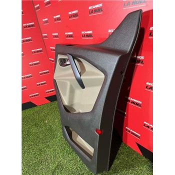 GUARNECIDO PUERTA DELANTERA IZQUIERDA BK21V23942 