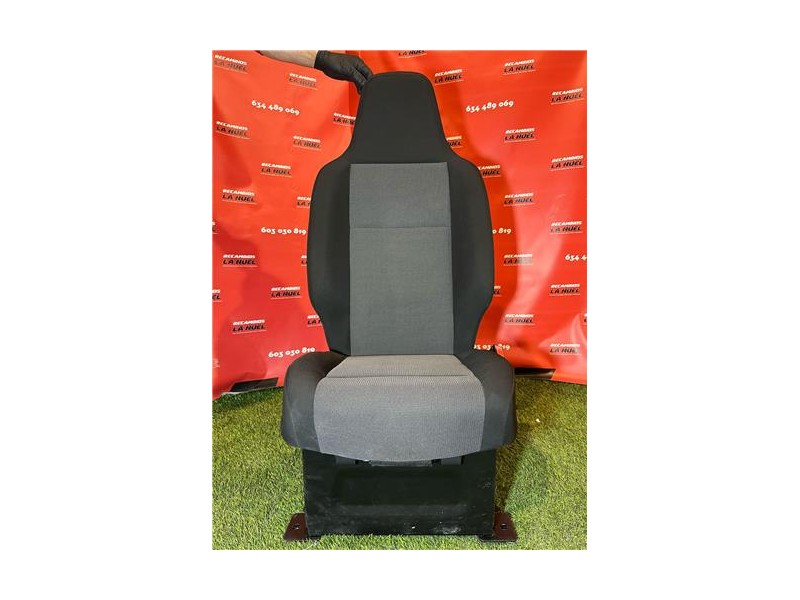 Recambio de asiento delantero derecho para peugeot peugeot partnert yh01 referencia OEM IAM   