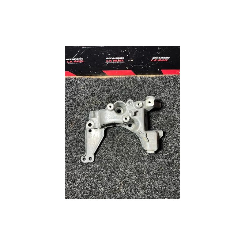 Recambio de soporte alternador para peugeot peugeot partnert yh01 referencia OEM IAM 9823598480  