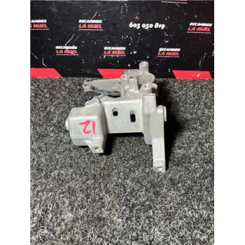 Recambio de soporte alternador para peugeot peugeot partnert yh01 referencia OEM IAM 9823598480  