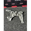 Recambio de soporte alternador para peugeot peugeot partnert yh01 referencia OEM IAM 9823598480  