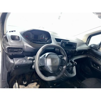 peugeot peugeot partnert del año 2020