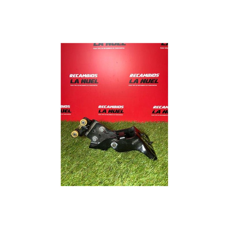 Recambio de soporte puerta corredera para renault kangoo iii rapid (03.2021) kangoo referencia OEM IAM 824122907R  
