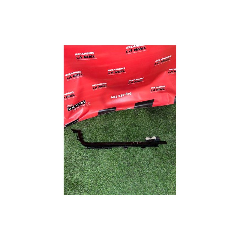 Recambio de soporte puerta corredera para renault kangoo iii rapid (03.2021) kangoo referencia OEM IAM 777603955R  