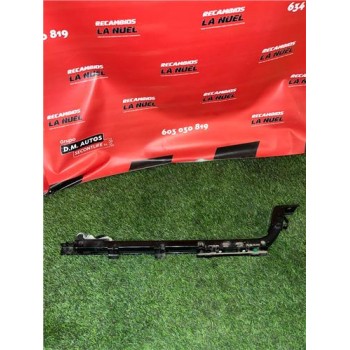 Recambio de soporte puerta corredera para renault kangoo iii rapid (03.2021) kangoo referencia OEM IAM 777603955R  