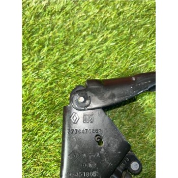 Recambio de soporte puerta corredera para renault trafic iii furgón (06.2014) m9r z7 referencia OEM IAM 777647086R  