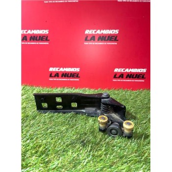 Recambio de soporte puerta corredera para renault trafic iii furgón (06.2014) m9r z7 referencia OEM IAM 777647086R  