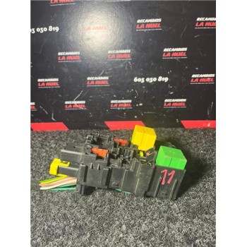 Recambio de caja reles para citroën jumpy furgón (05.2016) 2.0 control m [2,0 ltr. - 90 kw blue-hdi fap] referencia OEM IAM 9806