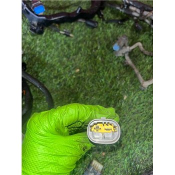 Recambio de instalacion electrica motor para peugeot peugeot partnert yh01 referencia OEM IAM 453339305  