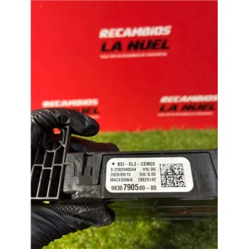 Recambio de caja reles para opel vivaro furgón (2019) 1.5 l express [1,5 ltr. - 75 kw cdti dpf] referencia OEM IAM 9830790580  