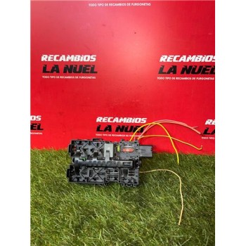 Recambio de caja reles para opel combo life e (2018) 1.5 edition [1,5 ltr. - 75 kw cdti dpf] referencia OEM IAM 9812661980  