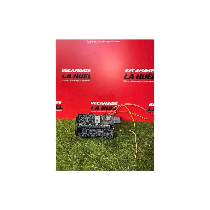 Recambio de caja reles para opel combo life e (2018) 1.5 edition [1,5 ltr. - 75 kw cdti dpf] referencia OEM IAM 9812661980  