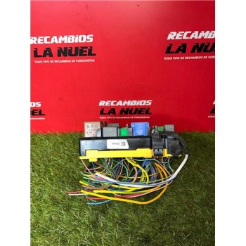 Recambio de caja reles para opel vivaro furgón (2019) 1.5 l express [1,5 ltr. - 75 kw cdti dpf] referencia OEM IAM 9808959080  