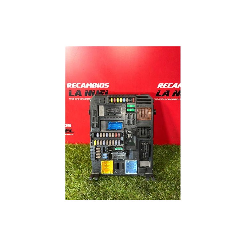 Recambio de caja reles para citroën jumpy furgón (05.2016) 1.6 confort m [1,6 ltr. - 85 kw blue-hdi fap] referencia OEM IAM 9819