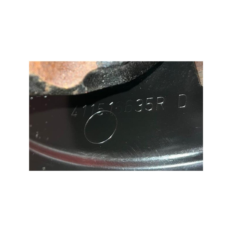 Recambio de buje delantero derecho para renault kangoo iii rapid (03.2021) kangoo referencia OEM IAM 411516635R 402100187R 