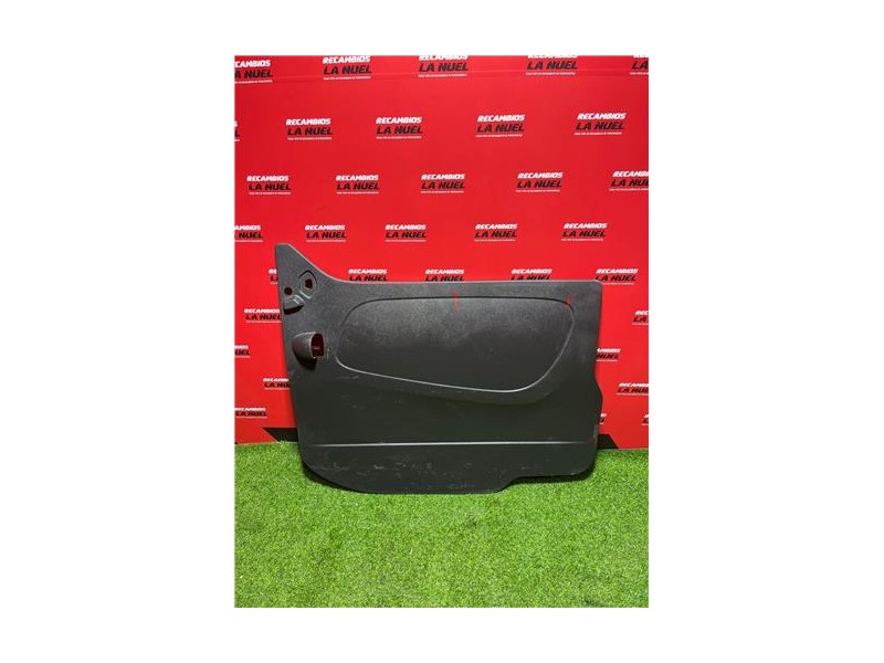 Recambio de guarnecido puerta corredera derecha para renault trafic iii furgón (06.2014) m9r z7 referencia OEM IAM 829A06559R  