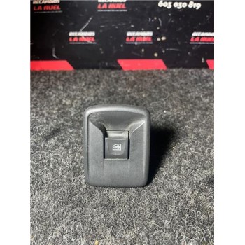 Recambio de mando elevalunas para nissan nv300 camper (01.2018) 1.6 michelangelo [1,6 ltr. - 107 kw dci cat] referencia OEM IAM 