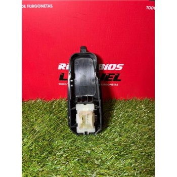 Recambio de mando elevalunas del. dcho. para renault trafic iii combi (08.2014) 2.0 l1h1 3,0t (8/9 asientos) equilibre [2,0 ltr.