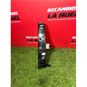 Recambio de mando elevalunas del. dcho. para renault kangoo iii rapid (03.2021) kangoo referencia OEM IAM 769104880R  