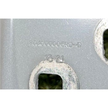 BISAGRA INFERIOR PUERTA DELANTERA IZQUIERDA 804000006RD 