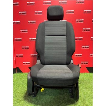 ASIENTO DELANTERO DERECHO 
