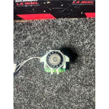 Recambio de deposito ad blue para mercedes-benz vito tourer (447)(07.2014) 1.6 109/110/111/114 cdi base fwd compacta (447.701) [