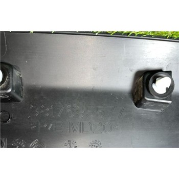 Recambio de moldura puerta del. izda. para peugeot peugeot partnert yh01 referencia OEM IAM 9817695577  