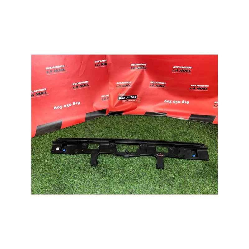 Recambio de soporte central paragolpes para renault kangoo iii rapid (03.2021) kangoo referencia OEM IAM 850423783R  