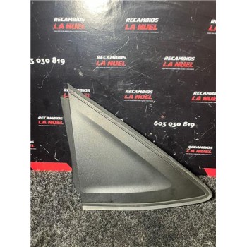 MOLDURA ALETA DEL. DCHA. 638747799R 