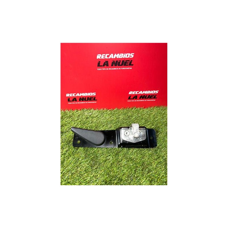 Recambio de soporte interior maneta ext. tra. dcha. para renault trafic iii furgón (06.2014) m9r z7 referencia OEM IAM 820000626